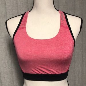 NWOT Reebok Pink Sports Bra Size Small